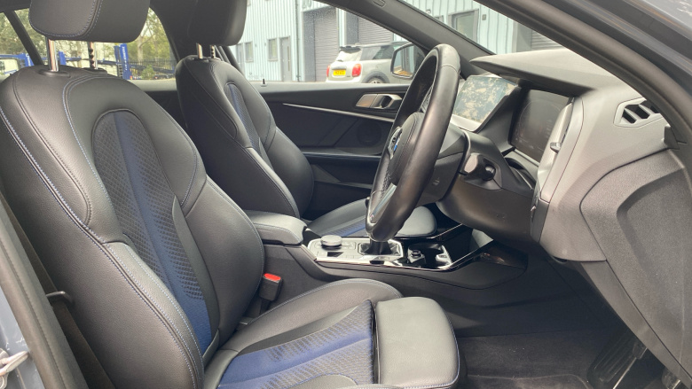 BMW 1 Series 118i [136] M Sport 5dr [Live Cockpit Professional] Petrol Hatchback